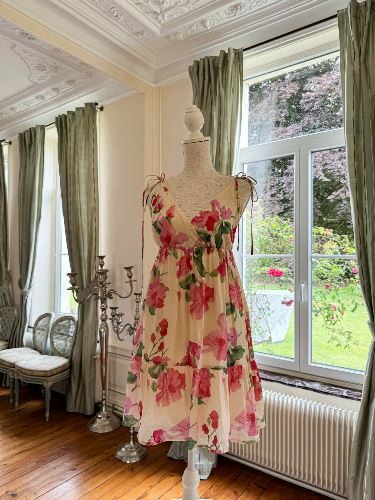 Robe fine bretelle fleurs aquarelle rose