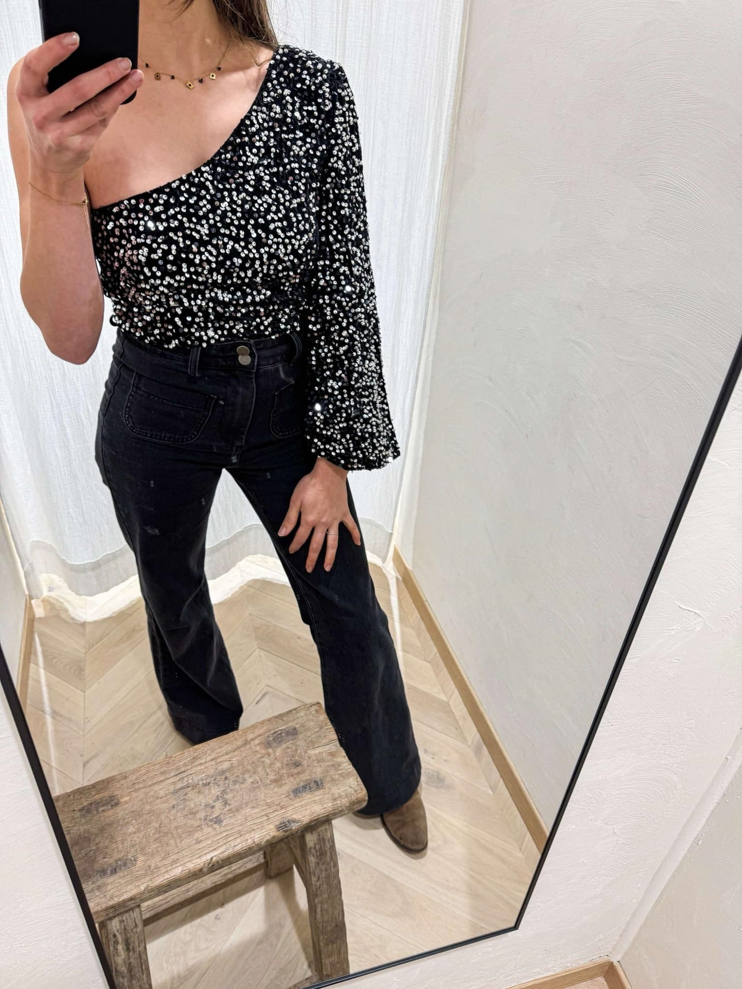 HAUT SEQUINS ARGENTE