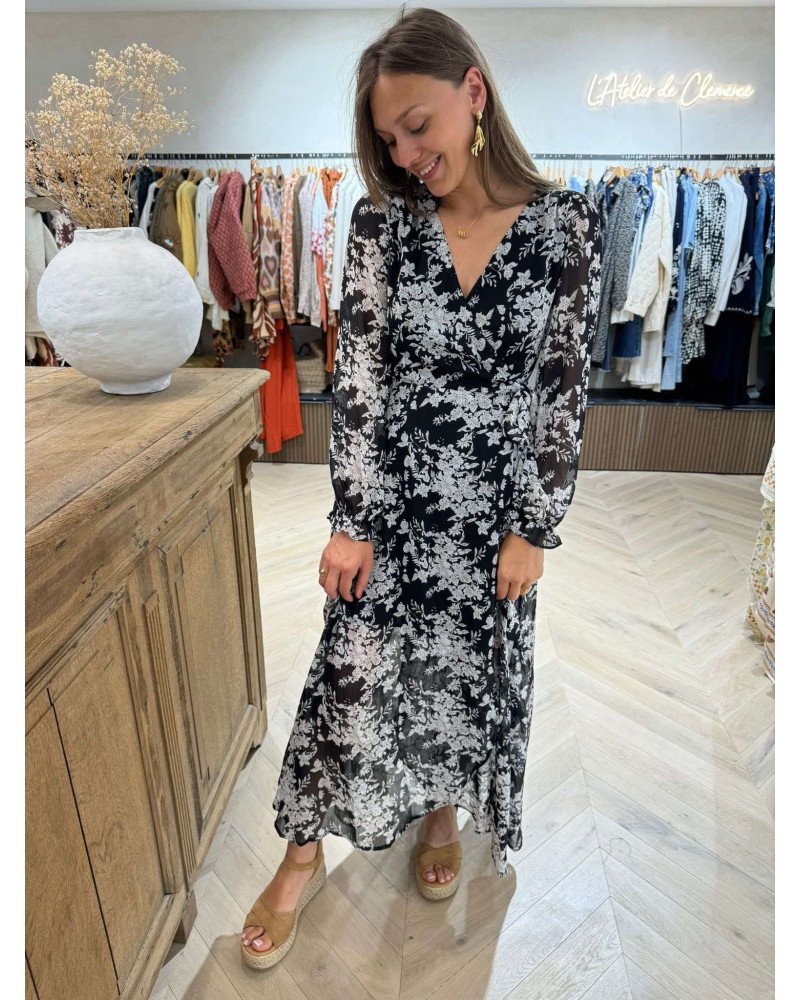 robe longue noire et beige