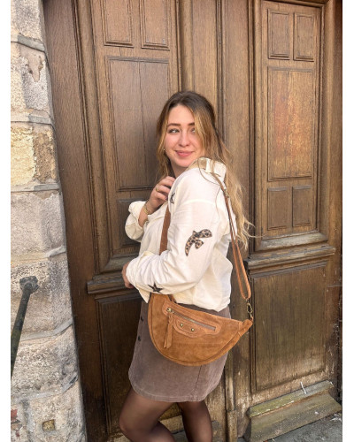 SAC DEMI LUNE EN CROUTE DE CUIR CAMEL