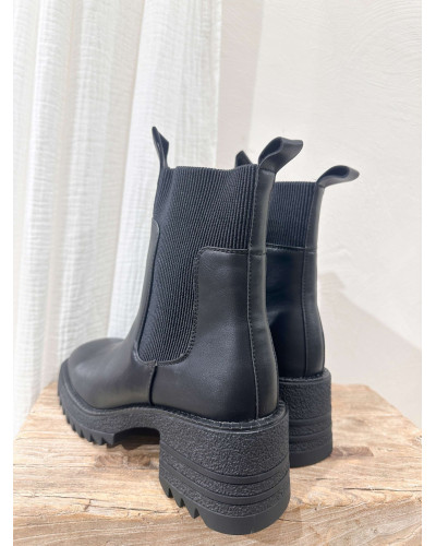 BOOTS NOIR