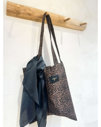 TOTEBAGE LEOPARD