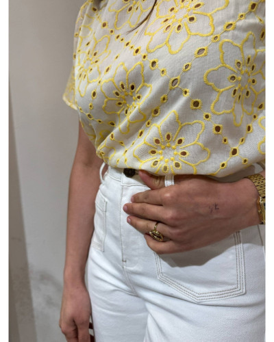 Haut broderie jaune