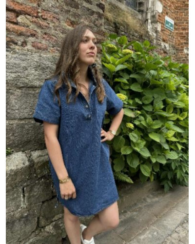 Robe droite denim col montant
