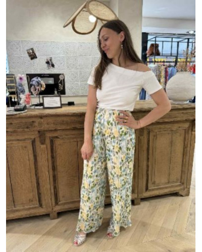 pantalon jaune et vert
