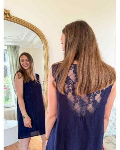 Robe dentelle marine