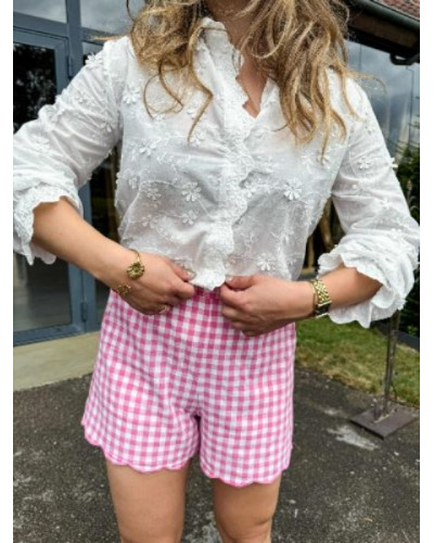 Chemise blanche à broderies