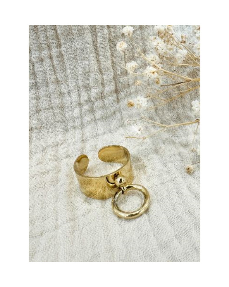 Bague à anneau dorée