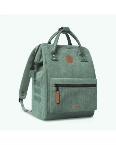 Adventurer M Niagara