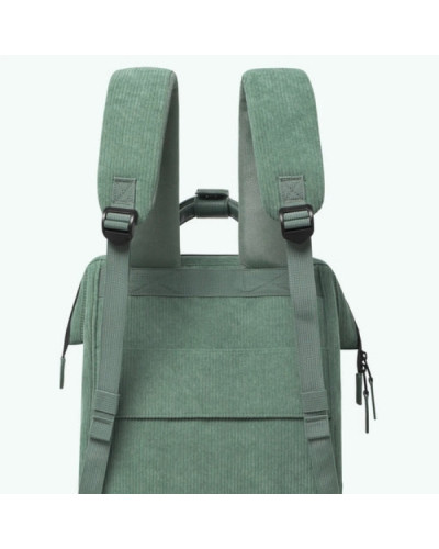 Adventurer M Niagara