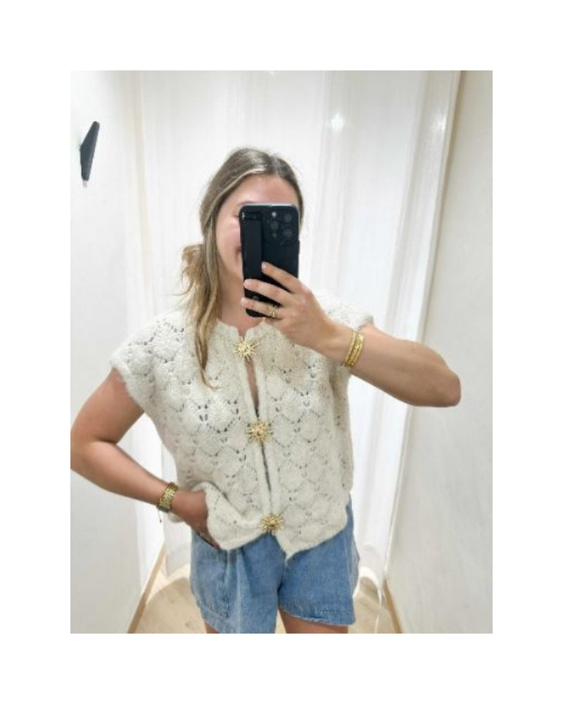 Pull boutons soleil beige