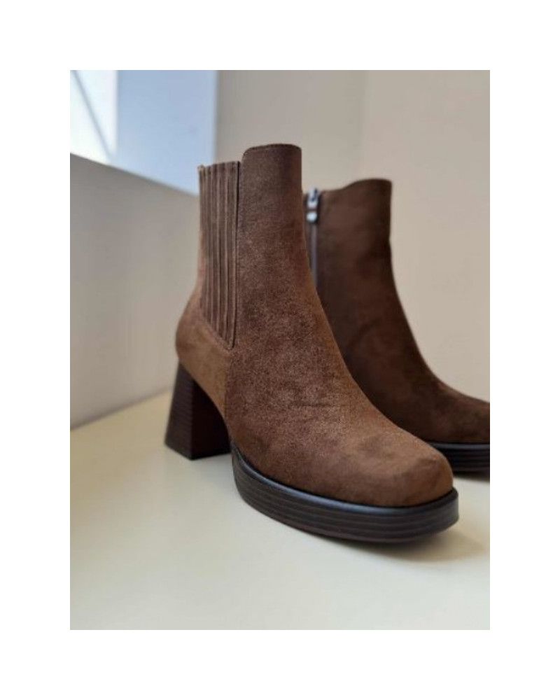 boots camel foncé