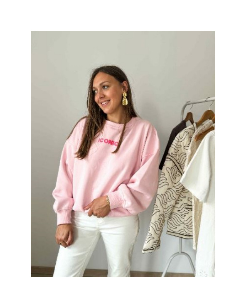 PULL ICONIC ROSE