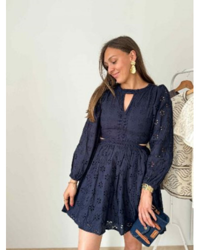 robe bleu marine broderie anglaise