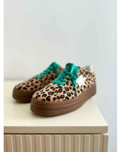 Basket leopard