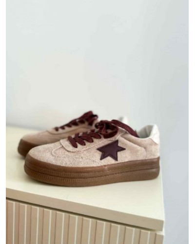 Basket beige etoile bordeau
