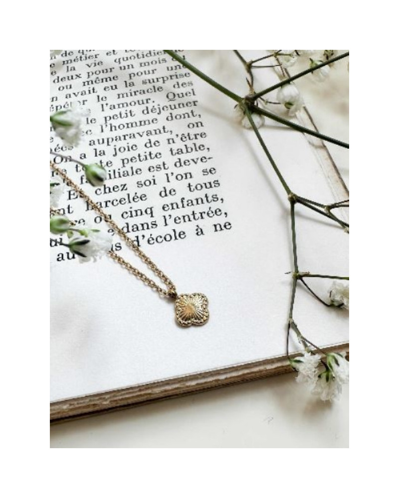 Collier Onado