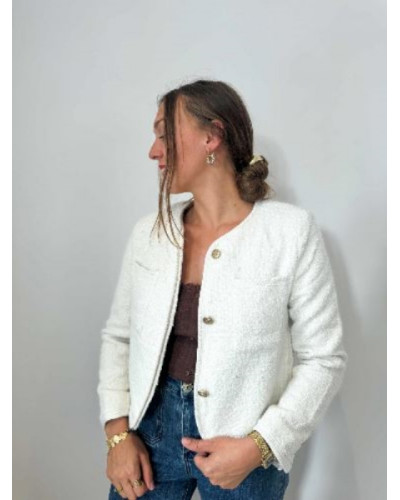 Veste bouclette écru boutons dorés