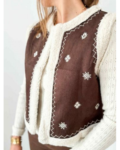 Gilet bouclette café écru brodé