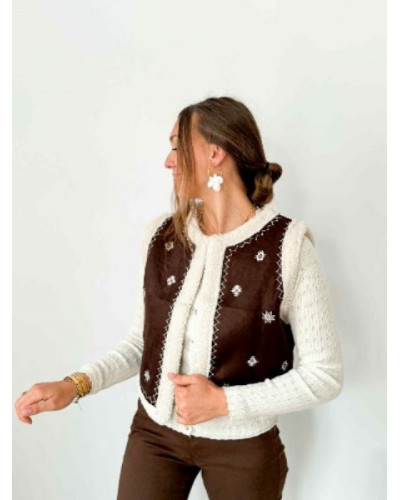 Gilet bouclette café écru brodé