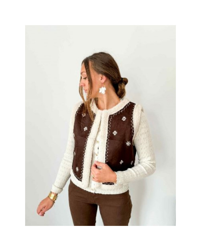 Gilet bouclette café écru brodé
