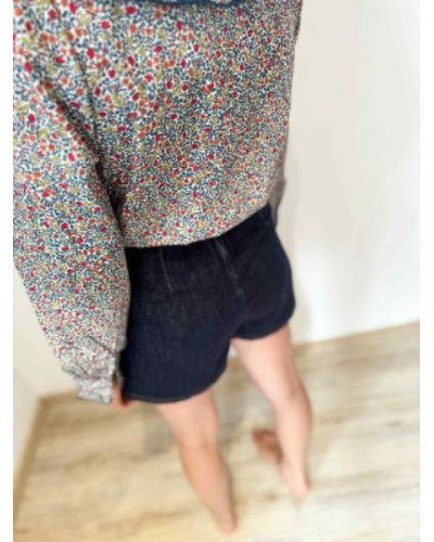 Jupe short jean brut, le MUST HAVE de votre dressing d'automne !
