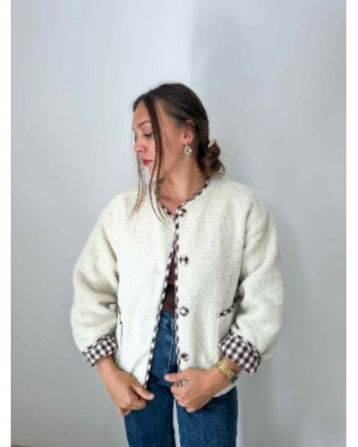 Veste reversible vichy bouclette beige écru - Pratique et 2 en 1 !