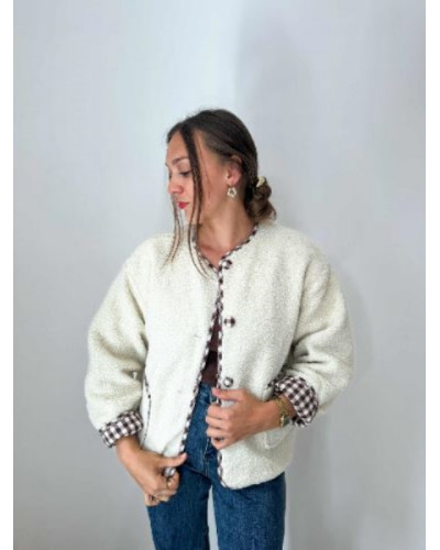 Veste reversible vichy bouclette beige écru - Pratique et 2 en 1 !