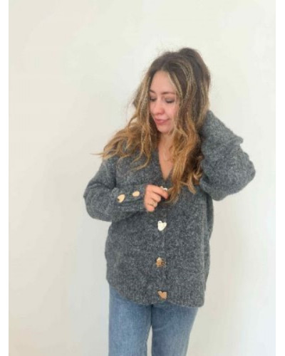 Pull gris boutons coeurs dorés - Tendance et stylé