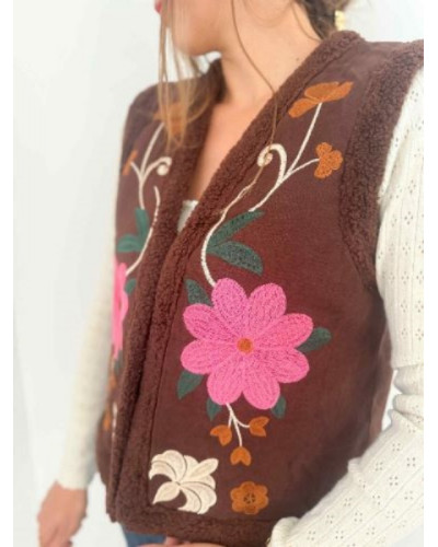 Veste sans manche brodée marron fushia - Une pièce unique et originale