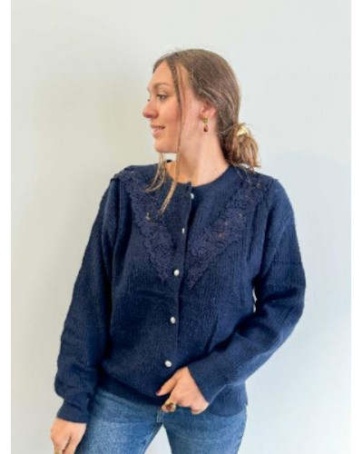 gilet maille bleu marine dentelle