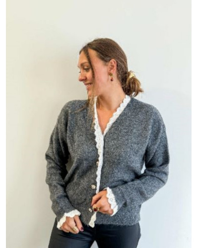 gilet maille gris dentelle 