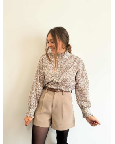short taupe