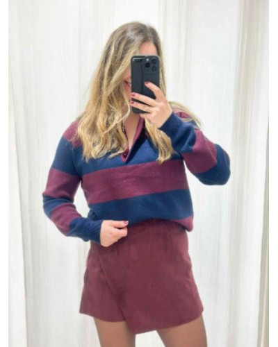 Jupe short bordeau suédine