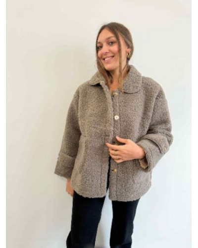 Manteau Bouclette Taupe | Élégance et Confort pour l'Hiver