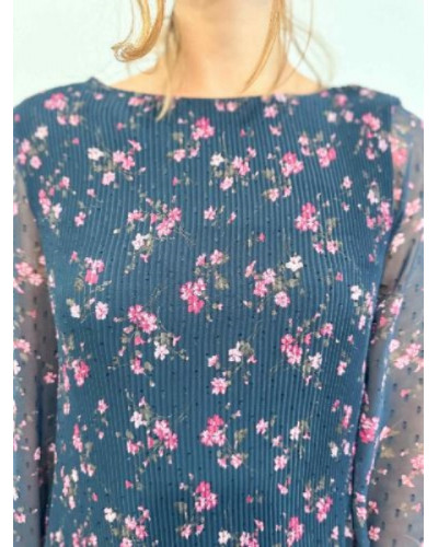 Robe droite plissée bleu marine à petites fleurs roses – Féminine et intemporelle