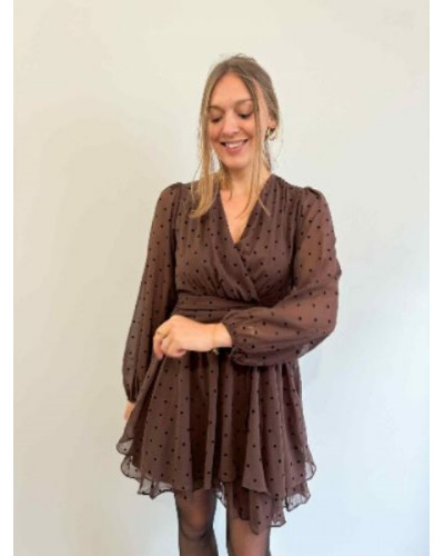 Robe Marron à Pois Noirs – Coupe Cintrée, Manches Longues