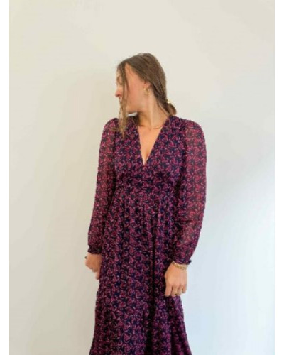 Robe longue fluide noire à imprimé rose fuchsia – Élégance et féminité vibrante