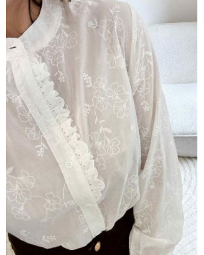 Chemise blanche en coton à broderie florale – Livraison rapide