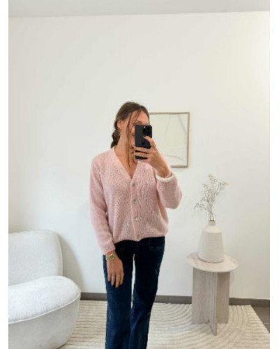 Gilet en maille rose doux – Confort et style féminin