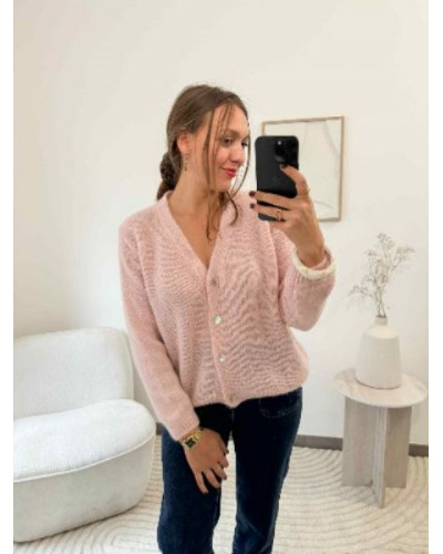 Gilet en maille rose doux – Confort et style féminin