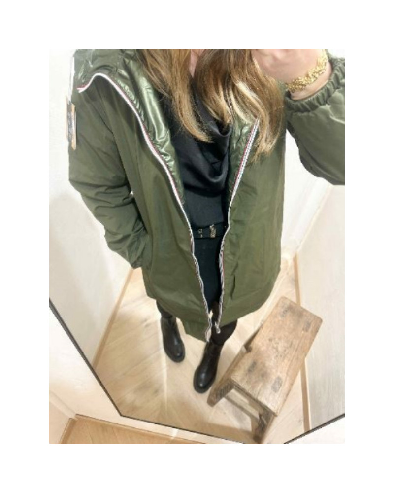 Imperméable mi-long réversible kaki avec capuche – côté mat & brillant