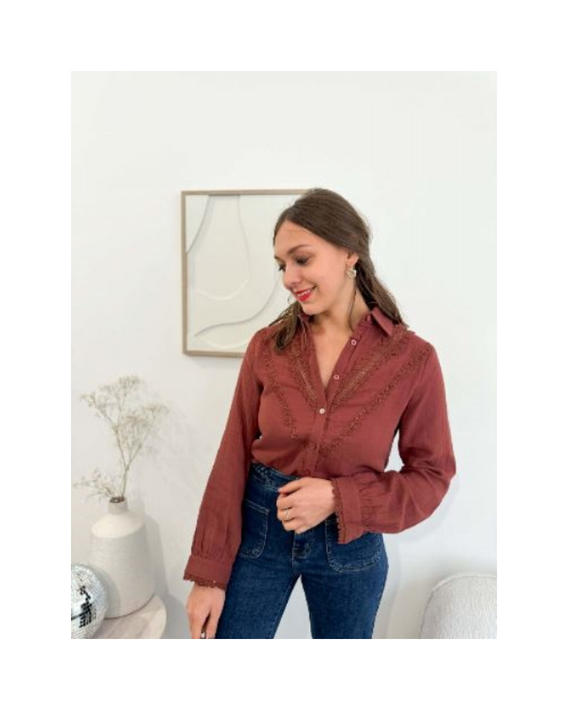 Chemise terracotta broderie anglaise