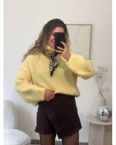 Jupe-short en suédine marron femme – Coupe asymétrique tendance