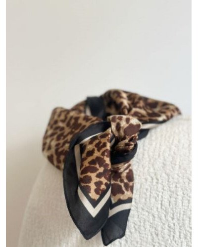 Carré léopard - Ingrid