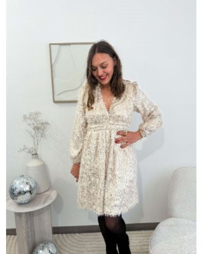 Robe brillante écru