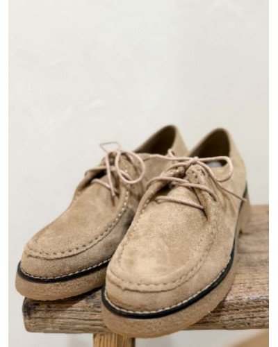 Derbies femme taupe – Élégance et confort au quotidien