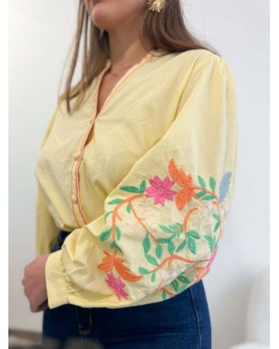 Chemisier jaune pastel