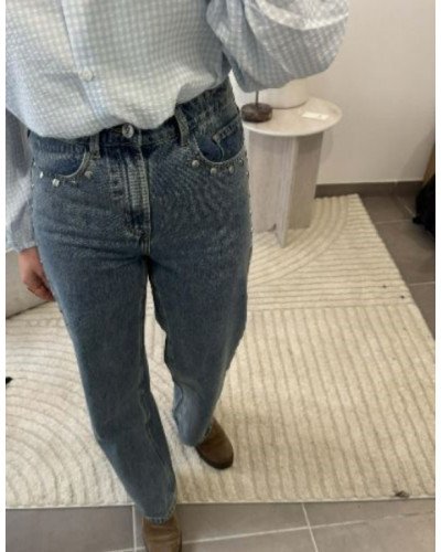 Jean straight à clous