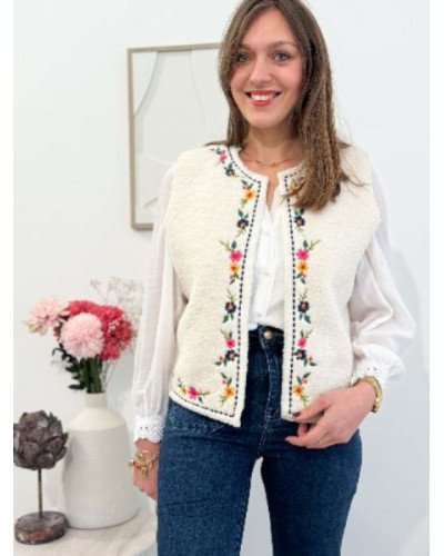 Veste gilet sans manches femme en bouclette beige – Broderies florales multicolores